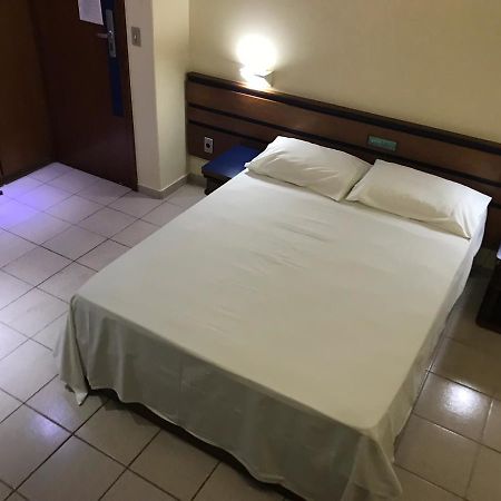 Oft Plaza Oeste Hotel Goiânia Zewnętrze zdjęcie