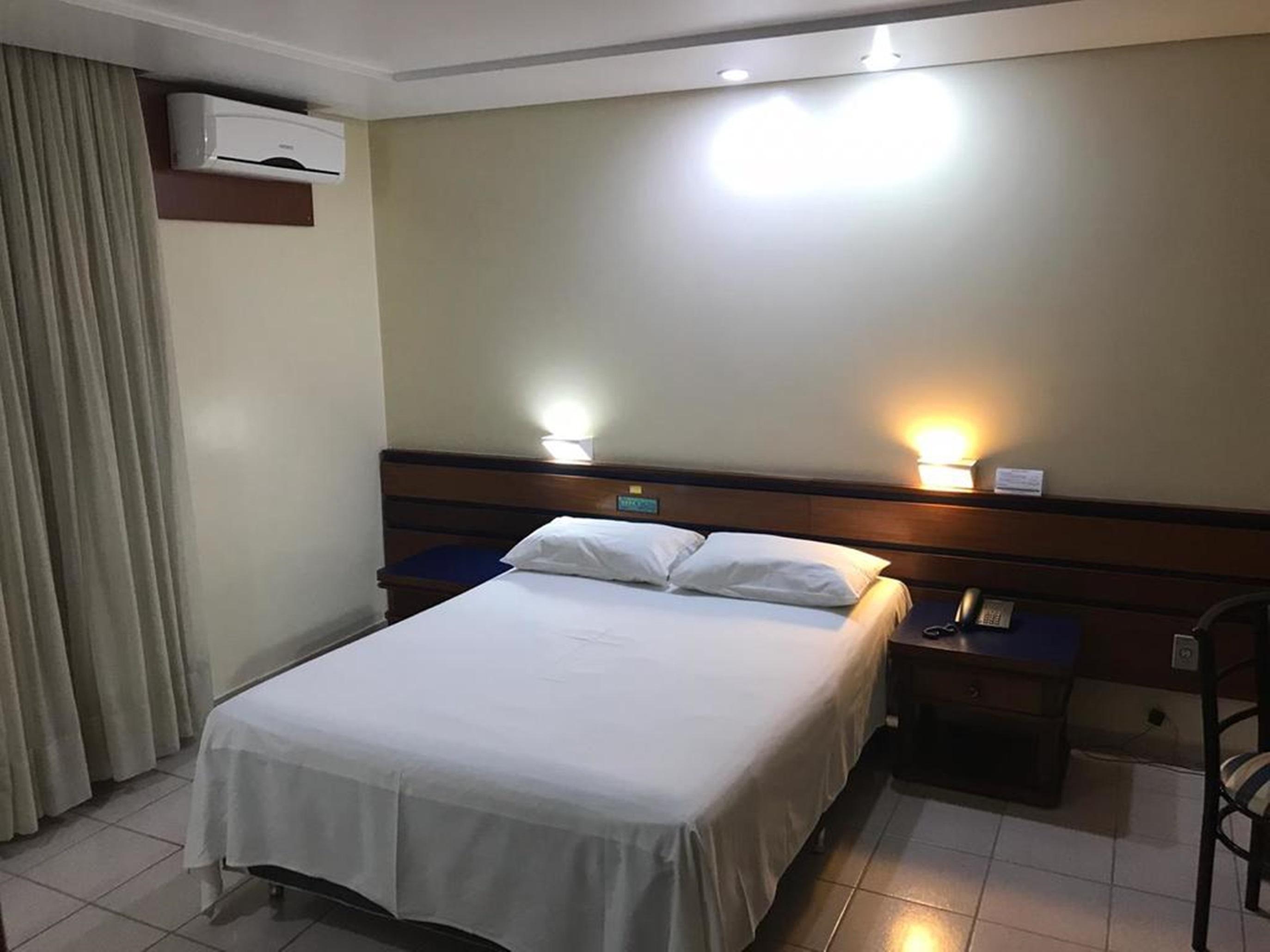 Oft Plaza Oeste Hotel Goiânia Zewnętrze zdjęcie